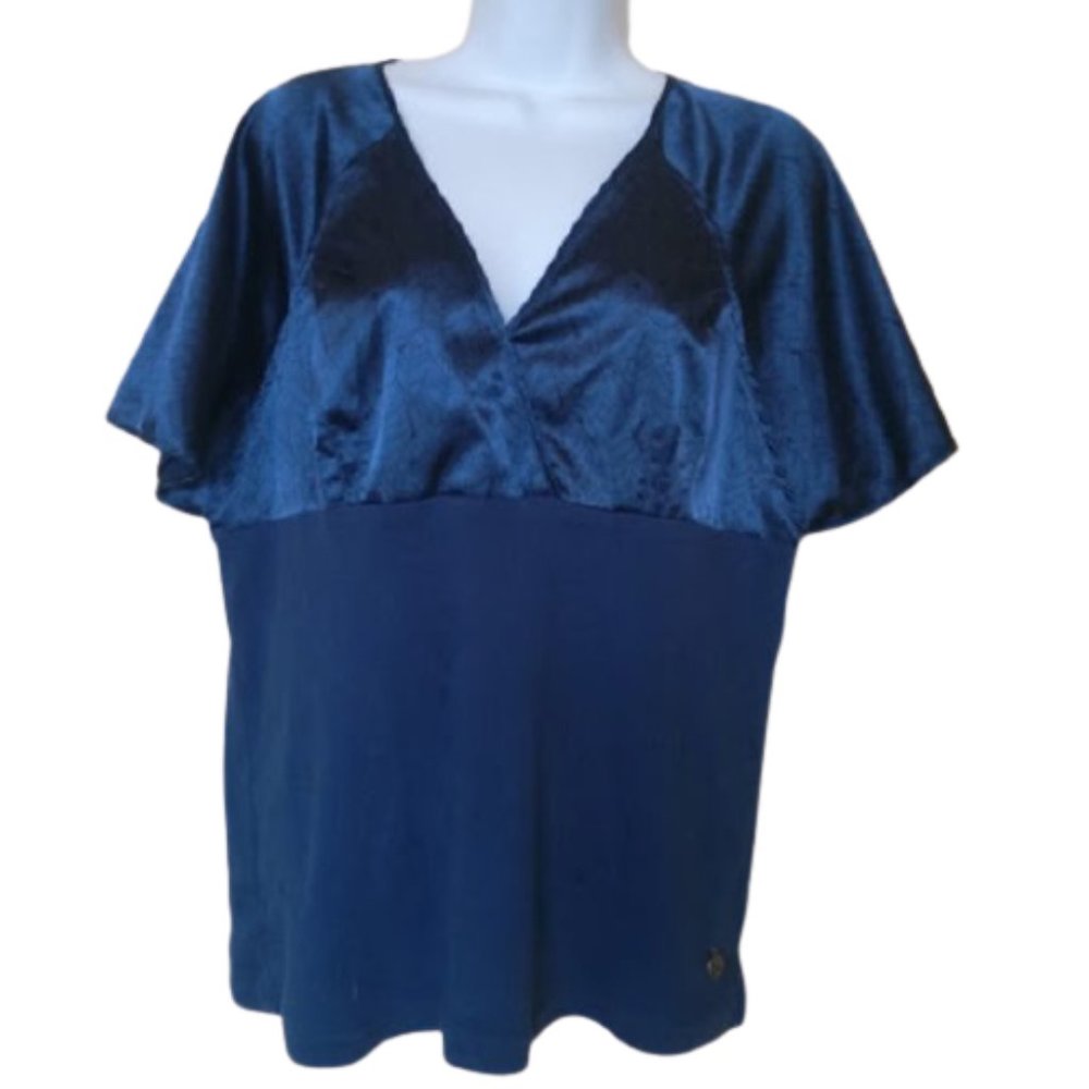 Blue Gray Short Sleeve Top Shirt XL